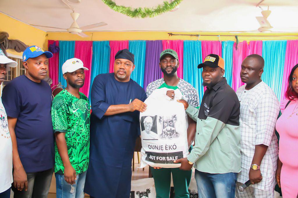 Governor Sanwo-Olu’s Ounje Eko Food Pack Brings Relief to Ikosi-Ejinrin Youths