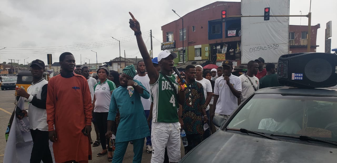 Epe Youths Unite for Change in a Vibrant National Youth Day Walk