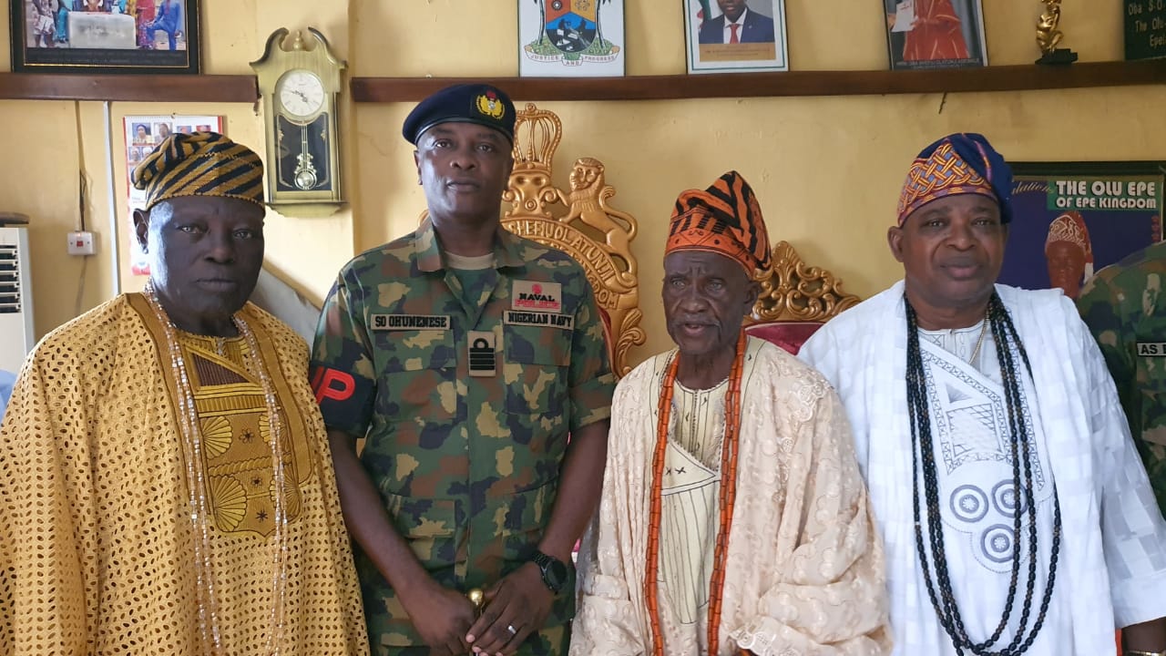 Security: Olu-Epe Receives Nigerian Navy Team, Calls for Neutrality to Foster Unity in Epe During Courtesy Call.