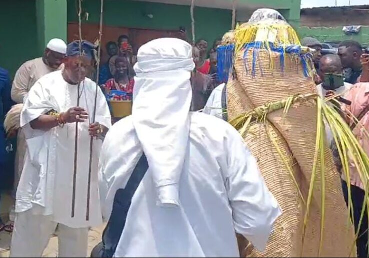 400-Year-Old Triumph Over “Akalajolu”: Oloja Epe Chronicles How Canes Replaced Swords, Lionheart Warriors Halted Invaders and Slave Traders at Fierce Coastal Battle.