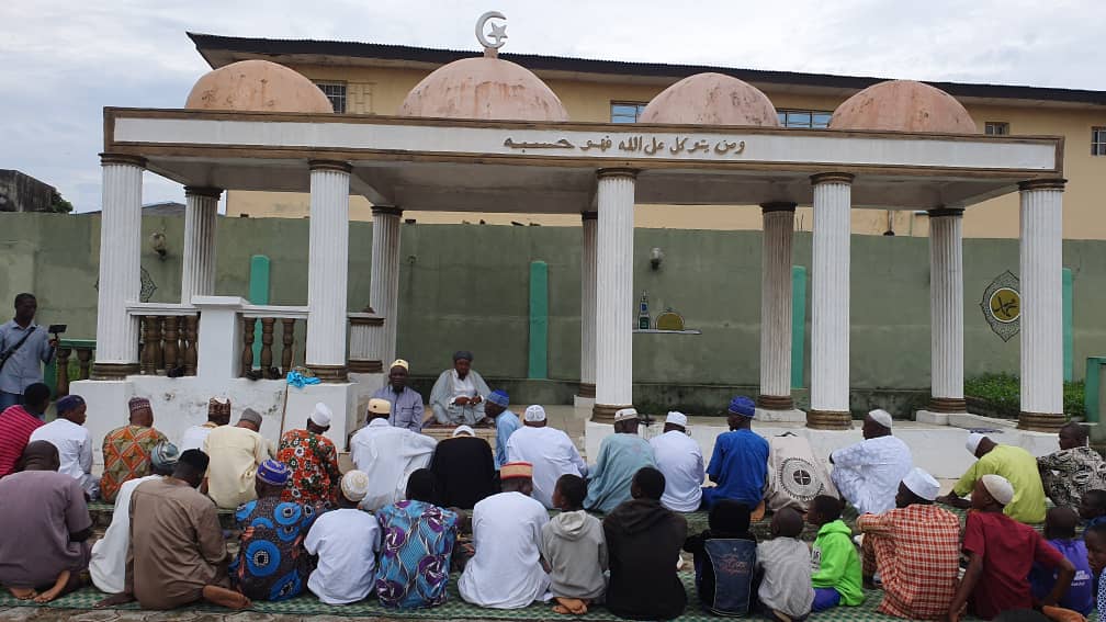 Epe Bows Before Allah: Sacred Prayer Gathering Unites Town in Faith, Hope Ahead of Eid-il-Kabir.